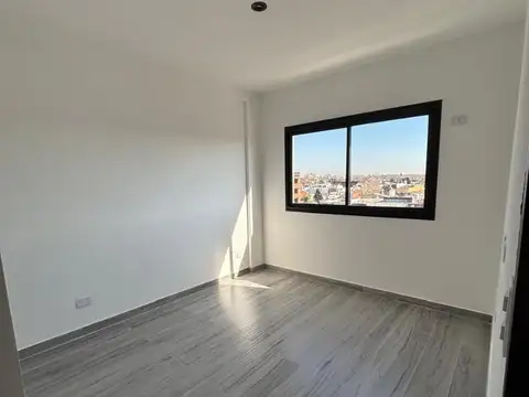 DEPARTAMENTO 3 AMBIENTES CON COCHERA