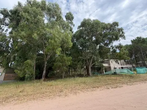 VENTA LOTE PINAMAR ALAMOS