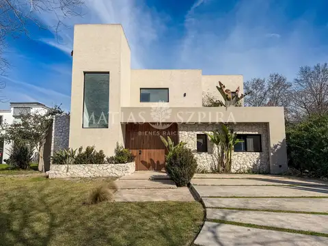 Nueva Casa increible diseño en Weston