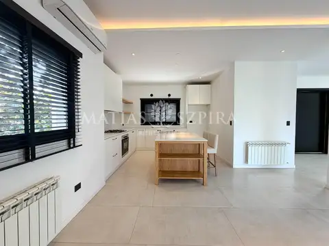 Casa en Venta en Moreno, USD 375.000
