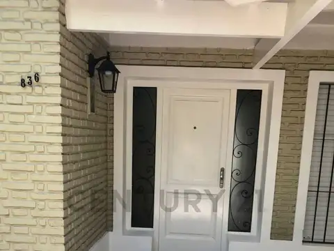 Casa en Venta en City Bell, USD 210.000