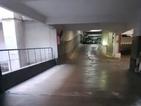 Cochera - Venta - Argentina, Capital Federal - Riobamba 350
