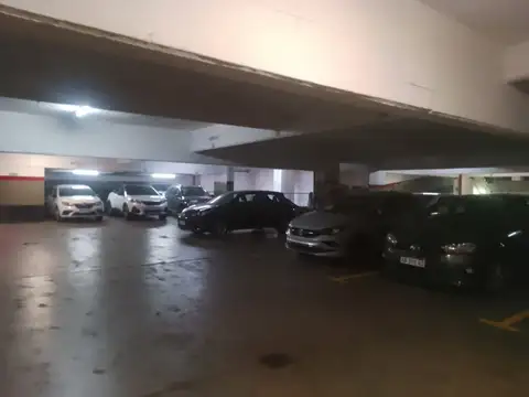 Cochera - Venta - Argentina, Capital Federal - Riobamba 350