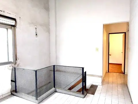 Depto Tipo Casa en Venta 26 años