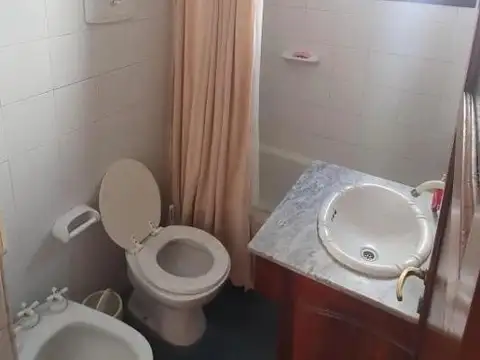 Departamento en Alquiler en La Perla Sur, $ 900.000