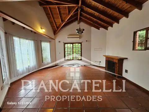 VENTA DE CASA EN BANCO PROVINCIA CON 3 HABITACIONES