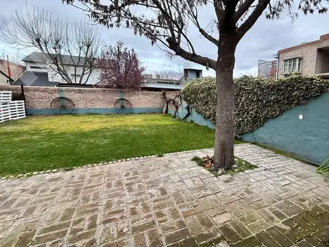 Casa en VENTA 3 dormitorios Apta Crédito Hipotecario - Uruguay y Chacabuco - Gral. Roca