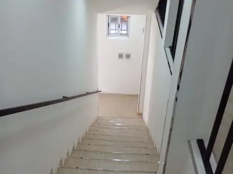 Depto Tipo Casa en Alquiler de 2 ambientes