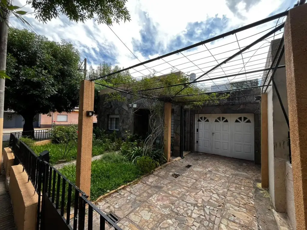 Avenida Alberdi 500