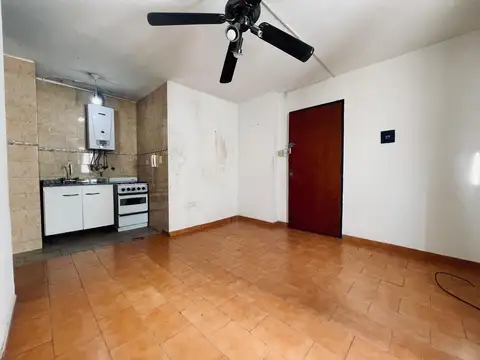 DEPARTAMENTO 1 DORMITORIO CENTRO A RECICLAR
