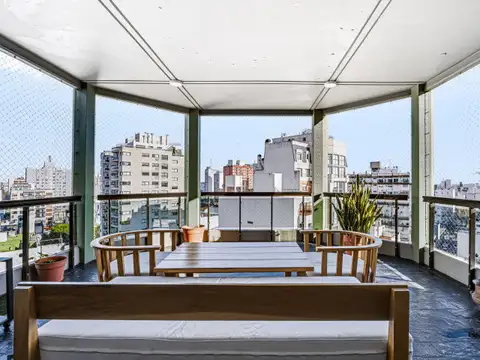 Departamento en Venta con 2 cocheras