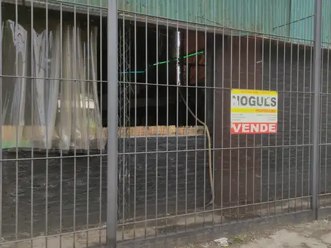 Avenida del Sesquicentenario 3800