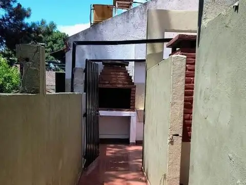 Depto Tipo Casa en Venta de 2 ambientes