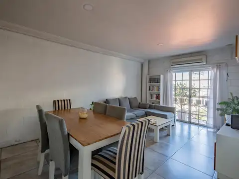 VENTA DPTO. 4 AMBIENTES C/ COCHERA EN RAMOS MEJIA - PERMUTA