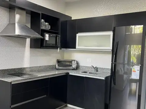 Departamento en Alquiler con 1 cocheras