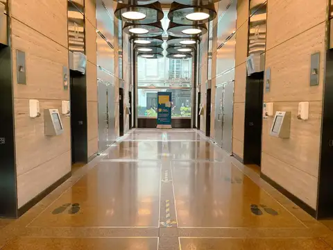 Oficina en Alquiler en Monserrat, USD 51.120