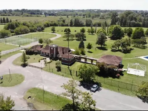 LOTE EN VENTA, BARRIO SANTA LUCÍA, PILAR DEL ESTE