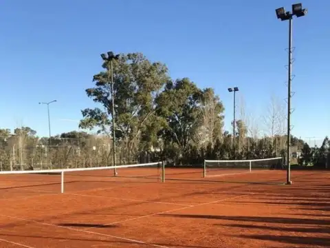 LOTE EN VENTA, BARRIO SANTA LUCÍA, PILAR DEL ESTE