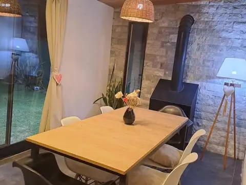 Casa en Venta al Este