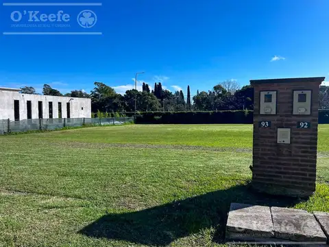 Lote en Barrancas de Iraola de 667 m2, posesión inmediata con escritura. Hudson.