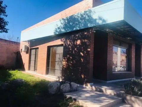 Local en Venta en Mina Clavero, USD 110.000