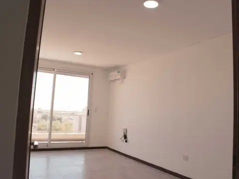 Departamento en Alquiler en Centro, $ 475.000