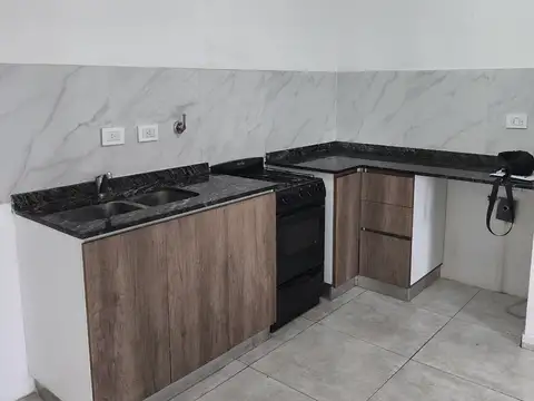 Departamento de 2 ambientes en alquiler – Av. Belgrano 1282, Piso 3° \"C\", Avellaneda