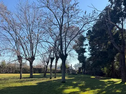 Terreno en Venta en Parque Exaltacion, USD 38.000