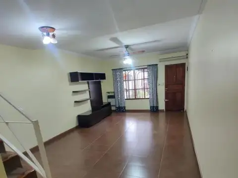 Casa en Alquiler de 3 dormitorios