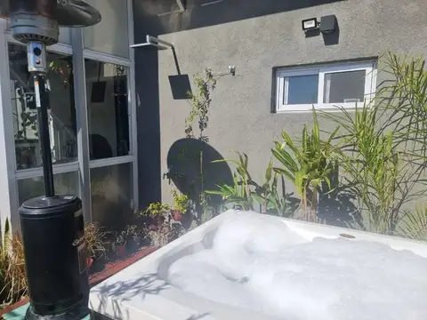 Pasaje Felix Lynch Arribalzaga 4400