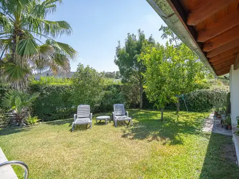 Casa 3 ambientes con 2 baños