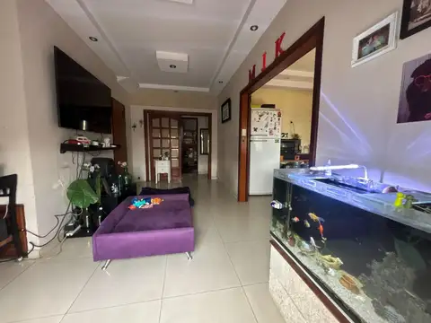 Depto Tipo Casa en Venta 44 años
