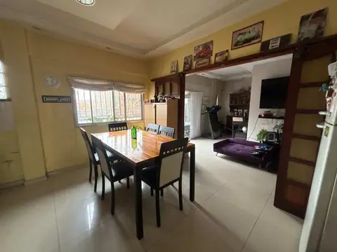 Depto Tipo Casa en Venta en Ramos Mejia, USD 75.000