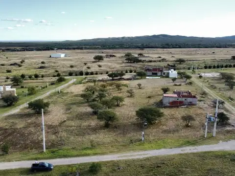 Terreno en venta en Juana Koslay - Barrio 3 Lomas (Donovan)
