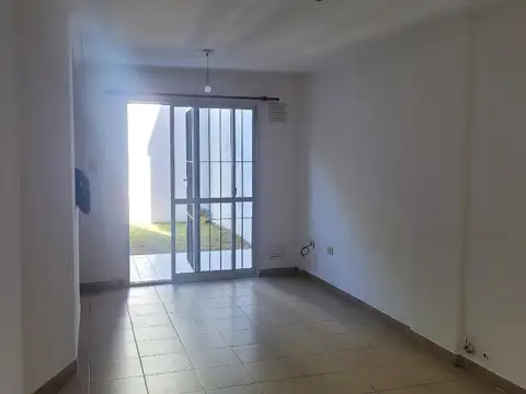 Pasaje Coronel Dominguez 1400, Piso 00