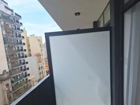 Avenida San Juan 2000, Piso 7
