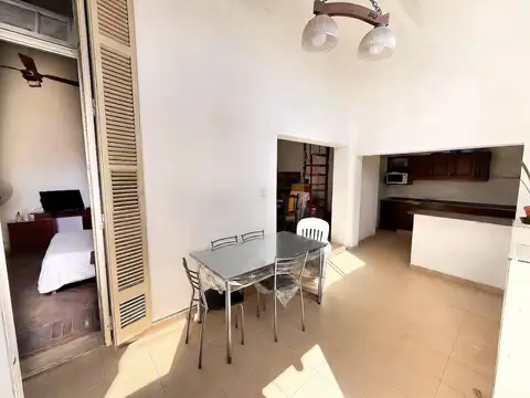 Depto Tipo Casa en Venta de 5 ambientes