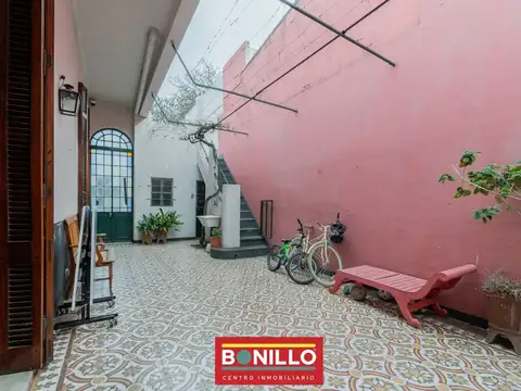 Casa 3 ambientes venta Paternal