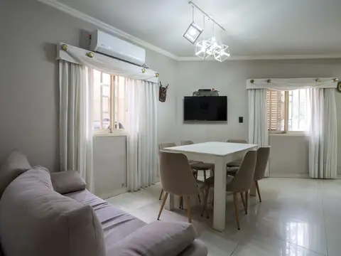 Depto Tipo Casa en Venta en Villa Crespo, USD 189.900