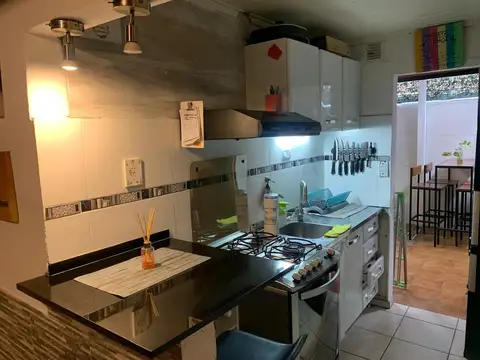 OPORTUNIDAD VENTA TRIPLEX 3 AMBIENTES ESCUCHA OFERTAS