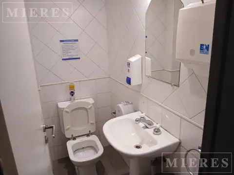 Oficina en Alquiler en Jockey, USD 1.530