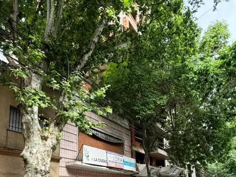 Venta Terreno - Lote Propio - Apto 1200 m2.-