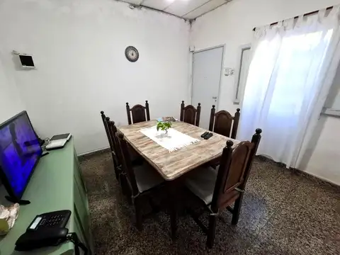 PH 3 AMB, POR PASILLO, CON PATIO LUZ Y SOL! A/CREDITO