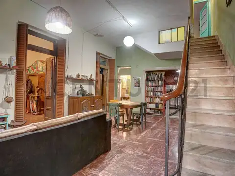 Avenida Eva Peron 5600, Piso 0