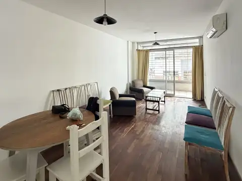 Alquiler  1 dormitorio, piso exclusivo, comodo, luminoso, buen estado, Ventilacion cruzada, parrillero