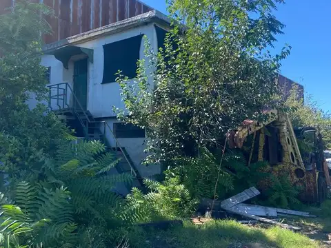 Galpon en Venta 110  mts Fondo