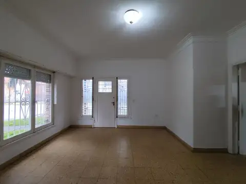 Casa en Alquiler en Punta Mogotes, $ 1.250.000