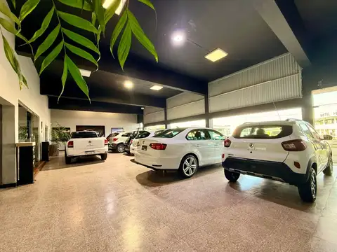 Local en Venta 51 años