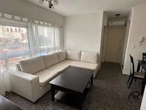 Apartamento en venta c/ cochera en Aidy Grill