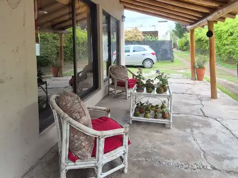 Casa en Venta con 1 cochera